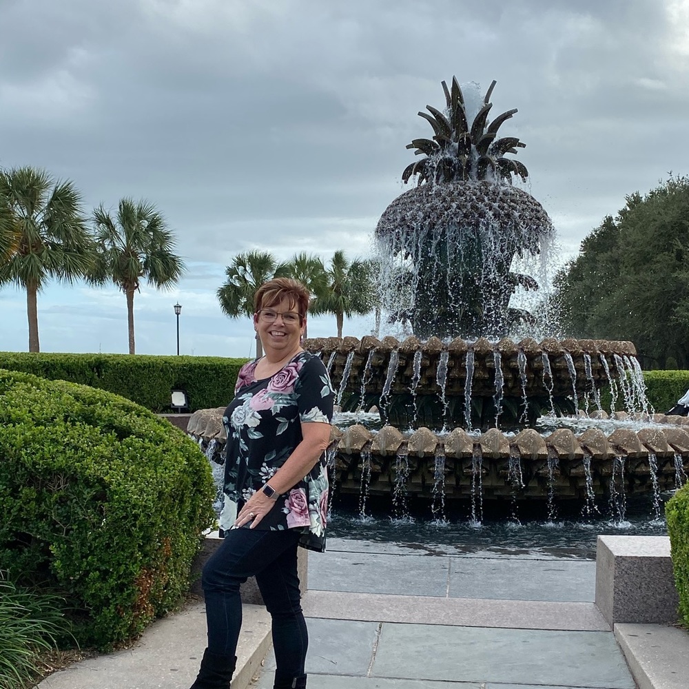 Meet your Posher, Deb